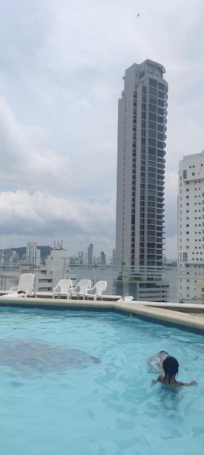 Апартаменты Cartagena Escape Plaza Экстерьер фото